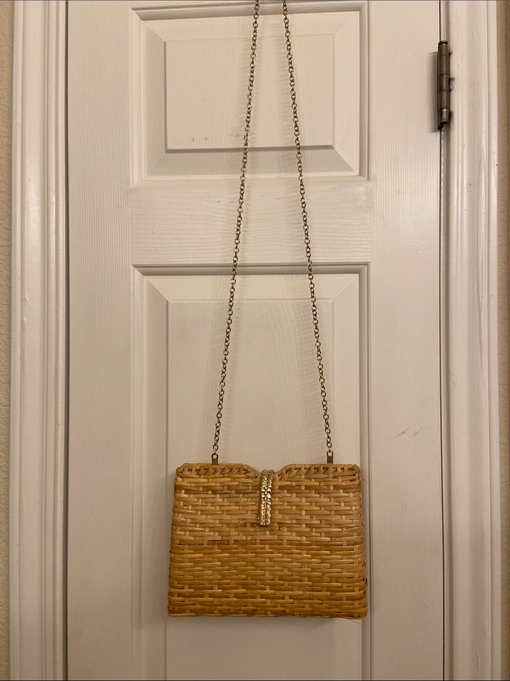 Zara Yellow Woven Straw Crossbody with Gold Chain - Picture 2 of 8
